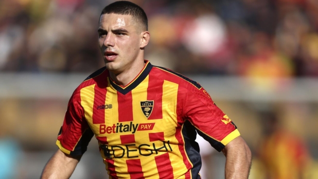 LIVE Cagliari-Lecce 0-0. Krstovic salva sulla linea, poi un colpo di tacco di Luperto sfiora il "7" 1 LIVE Cagliari-Lecce 0-0. Krstovic salva sulla linea, poi un colpo di tacco di Luperto sfiora il "7"