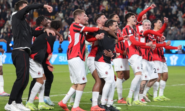 Milan, rimonta da impazzire: da 0-2 a 3-2 piega l'Inter e vince la Supercoppa