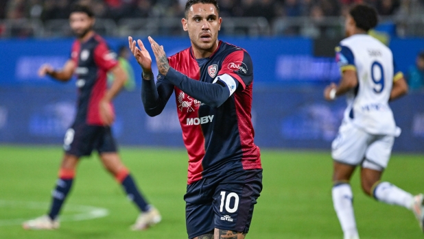 LIVE Alle 15 Cagliari-Lecce, le ufficiali: c'è Viola dietro Piccoli, Giampaolo con Dorgu 1 LIVE Alle 15 Cagliari-Lecce, le ufficiali: c'è Viola dietro Piccoli, Giampaolo con Dorgu