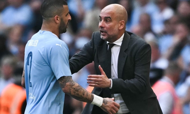 Guardiola: "Il Milan su Walker? Se l'ha detto Ibra... Può giocare dappertutto" 1 Guardiola: "Il Milan su Walker? Se l'ha detto Ibra... Può giocare dappertutto"
