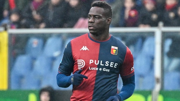 Genoa, Balotelli interviene sui social: "Sono ancora qui anche se qualcuno non lo vorrebbe"