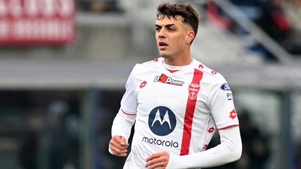 LIVE Alle 20.45 Genoa-Monza, le ufficiali: Maldini centravanti titolare, Vieira con Miretti dal 1' 1 LIVE Alle 20.45 Genoa-Monza, le ufficiali: Maldini centravanti titolare, Vieira con Miretti dal 1'