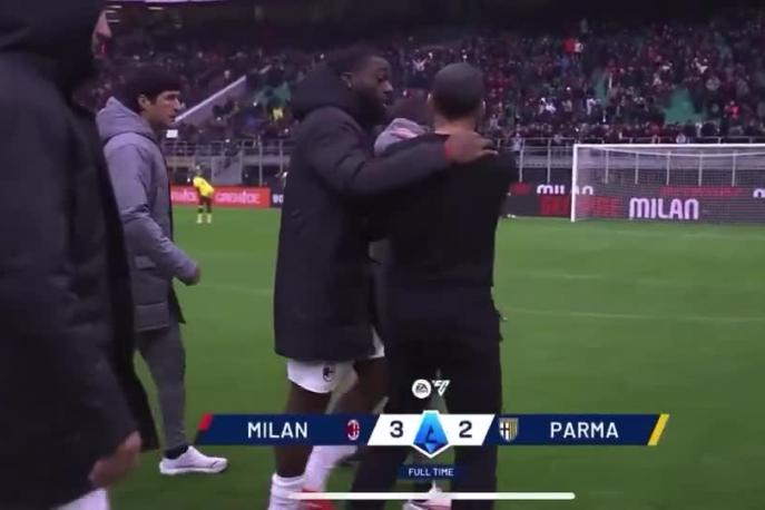 Conceiçao e Calabria a muso duro dopo il fischio finale: guarda il video 1 Conceiçao e Calabria a muso duro dopo il fischio finale: guarda il video