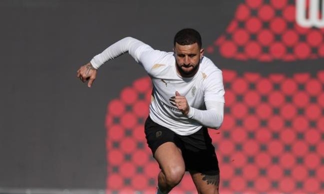Walker: "Milan, per me sei fantastico. E voglio che torni là dove meriti in campionato" 1 Walker: "Milan, per me sei fantastico. E voglio che torni là dove meriti in campionato"