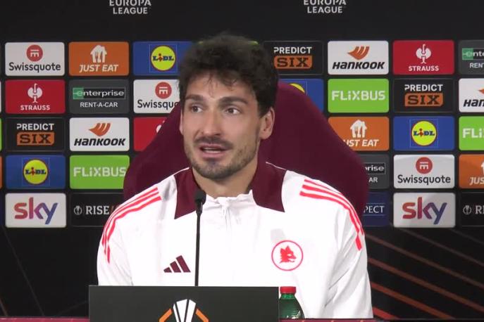 Hummels e il rapporto con Roma. Ecco cosa ha detto in conferenza... 1 Hummels e il rapporto con Roma. Ecco cosa ha detto in conferenza...