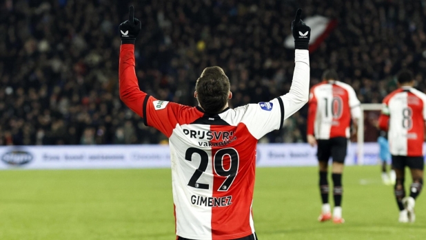 Milan, nuova proposta al Feyenoord per Gimenez. E lui cita la Bibbia... 1 Milan, nuova proposta al Feyenoord per Gimenez. E lui cita la Bibbia...