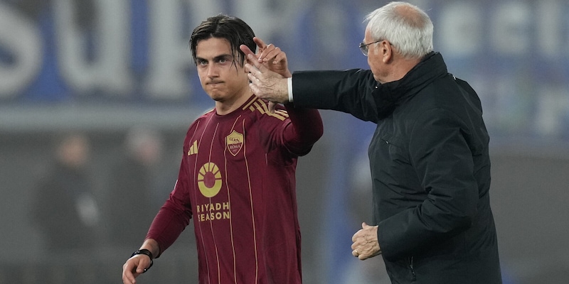 Roma, la maturità di Dybala