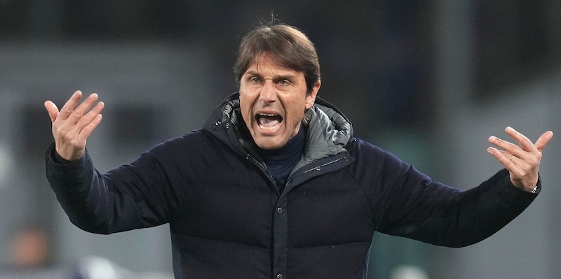 Conte costretto a tifare Juve: il calendario di Inter e Napoli