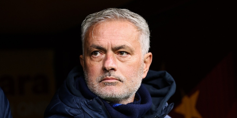 Mourinho shock, denuncia del Galatasaray per razzismo: cosa è successo