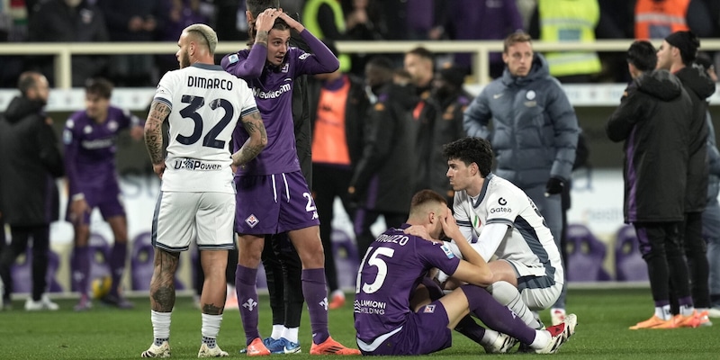 Fiorentina-Inter, le regole per il recupero: quanto si gioca, chi può scendere in campo 1 Fiorentina-Inter, le regole per il recupero: quanto si gioca, chi può scendere in campo
