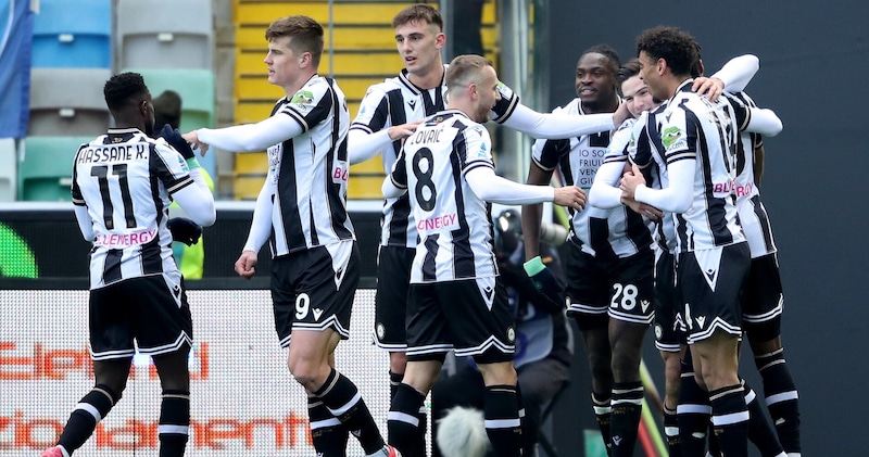 Ekkelenkamp show: tris Udinese all'Empoli e Toro staccato. Pari Monza-Lecce