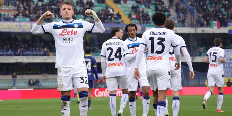 Pazzesco Retegui, quattro gol al Verona! L'Atalanta accorcia a -4 dal Napoli