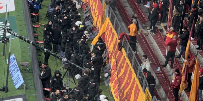 Clamoroso a Istanbul: per il derby oltre 4500 agenti dentro lo stadio