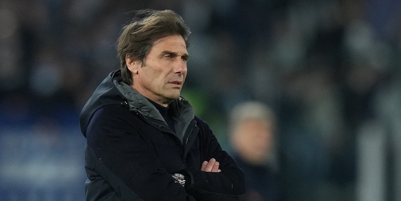 Conte diretta dopo Lazio-Napoli: interviste e conferenza stampa 1 Conte diretta dopo Lazio-Napoli: interviste e conferenza stampa