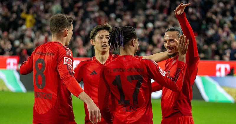 Poker Bayern, Eintracht ko: i bavaresi tornano a +8 sul Leverkusen. Pari tra Lipsia e Heidenheim 1 Poker Bayern, Eintracht ko: i bavaresi tornano a +8 sul Leverkusen. Pari tra Lipsia e Heidenheim