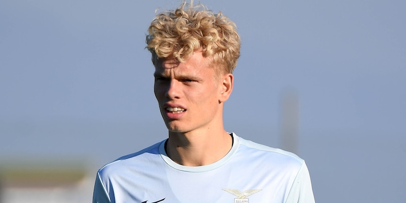 Lazio, ecco Provstgaard: Baroni con il... joypad 1 Lazio, ecco Provstgaard: Baroni con il... joypad