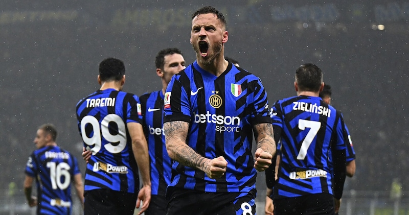 Coppa Italia, Inter in semifinale: 2-0 alla Lazio, sarà doppio derby col Milan 