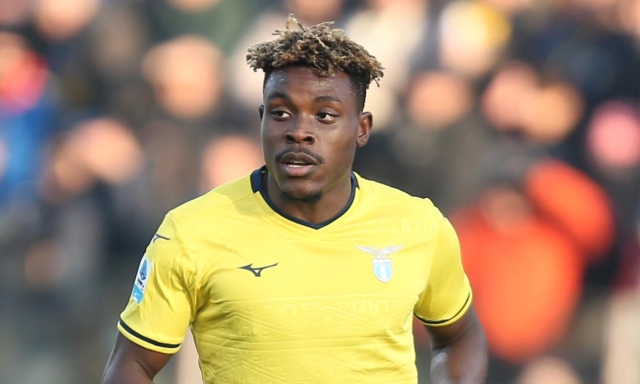 Lazio, Dele-Bashiru esce per infortunio poco prima dell'intervallo