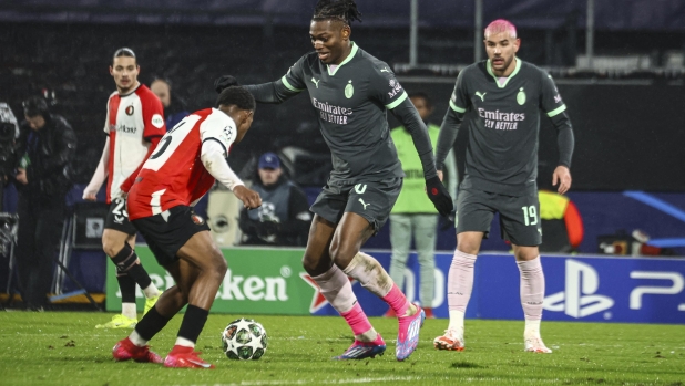 Feyenoord-Milan, le pagelle: disastroso Leao, 4,5. Hancko da 7, annienta Gimenez