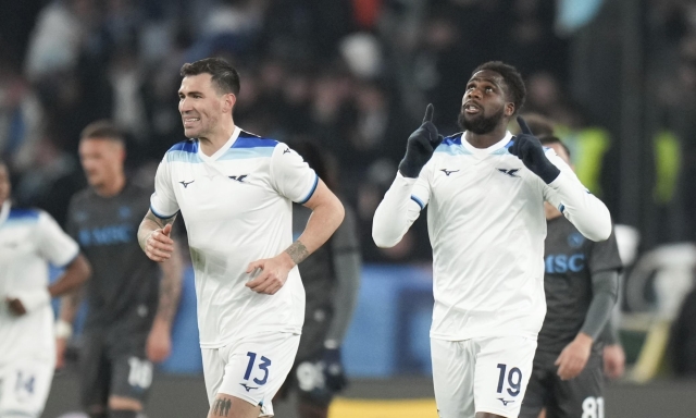 Il Napoli non vince più: terzo pari di fila, Dia salva la Lazio all'87'. Inter, occasione sorpasso