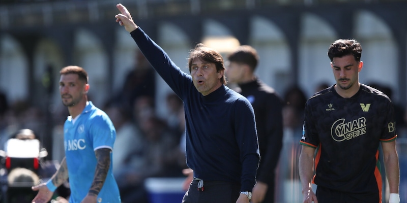 Napoli, la lista di Conte: Sudakov, Frattesi e Gabri Veiga 1 Napoli, la lista di Conte: Sudakov, Frattesi e Gabri Veiga