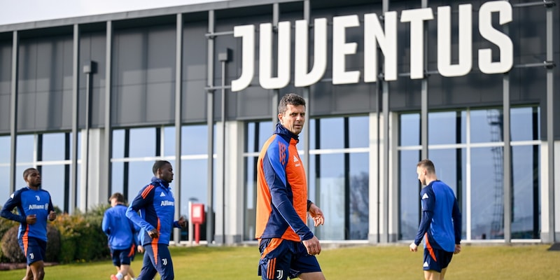 Juve, ritiro prima del Verona e cambia la gestione Motta: cosa succede 1 Juve, ritiro prima del Verona e cambia la gestione Motta: cosa succede