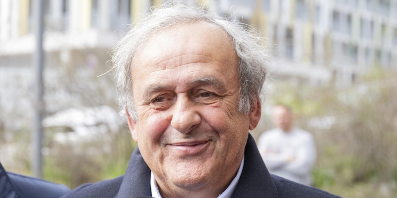 Platini assolto dopo 10 anni: chi non lo voleva presidente Fifa, c'è riuscito, ma non finisce qui 1 Platini assolto dopo 10 anni: chi non lo voleva presidente Fifa, c'è riuscito, ma non finisce qui