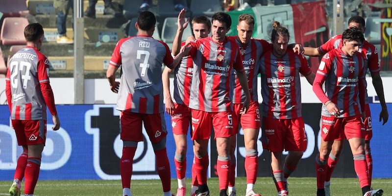 Cremonese di forza: che poker! Dietro è bagarre salvezza, il Mantova trema 1 Cremonese di forza: che poker! Dietro è bagarre salvezza, il Mantova trema