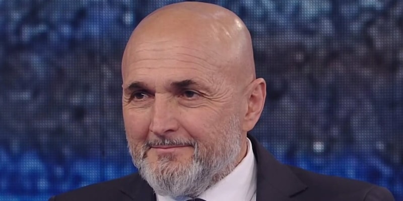 Spalletti: "Sogno una partita a carte in aereo. Scudetto? Non me lo far dire"