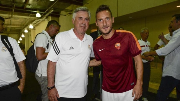 Totti: "Roma, prendi Ancelotti. Al Real avrei vinto il Pallone d'oro. E a gennaio mi ha cercato il Genoa"