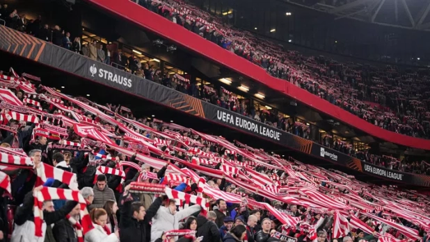 Athletic-Roma, la richiesta della curva spagnola: "Fate entrare il materiale e faremo l'inferno" 1 Athletic-Roma, la richiesta della curva spagnola: "Fate entrare il materiale e faremo l'inferno"