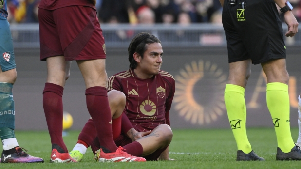 Dybala, la stagione è già finita: si opererà al tendine lesionato. Paulo: "Tornerò più forte" 1 Dybala, la stagione è già finita: si opererà al tendine lesionato. Paulo: "Tornerò più forte"