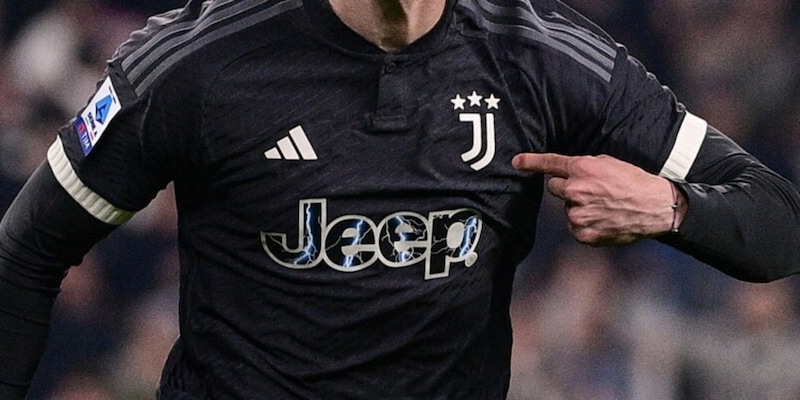 Doppio sponsor di maglia, le cifre Juve: dimenticate gli antichi fasti… 1 Doppio sponsor di maglia, le cifre Juve: dimenticate gli antichi fasti…