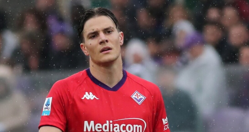 Ahi Fiorentina, il treno Champions se ne va: frenata col Parma. Verona quasi salvo, pari col Genoa 1 Ahi Fiorentina, il treno Champions se ne va: frenata col Parma. Verona quasi salvo, pari col Genoa