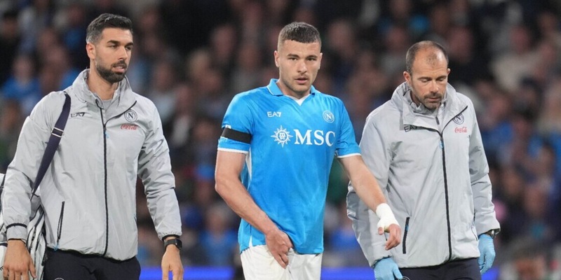 Buongiorno inguaia Conte: stagione finita, emergenza Scudetto. Napoli, cosa succede ora 1 Buongiorno inguaia Conte: stagione finita, emergenza Scudetto. Napoli, cosa succede ora