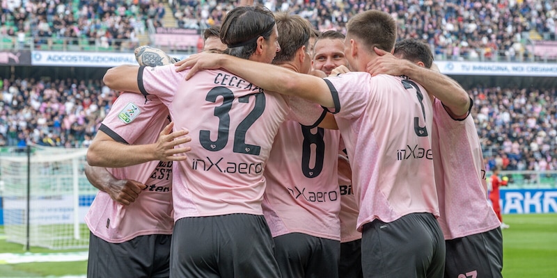 Guida alla 33ª giornata di Serie B: apre Bari-Palermo. La “Samp dei sampdoriani” comincia dal Cittadella. Sassuolo, 2° match ball serie A 1 Guida alla 33ª giornata di Serie B: apre Bari-Palermo. La “Samp dei sampdoriani” comincia dal Cittadella. Sassuolo, 2° match ball serie A