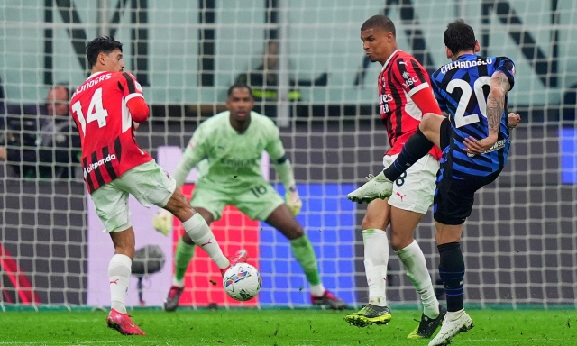 Lampo Abraham, risponde Calha: Milan e Inter si giocheranno la finale al ritorno 1 Lampo Abraham, risponde Calha: Milan e Inter si giocheranno la finale al ritorno