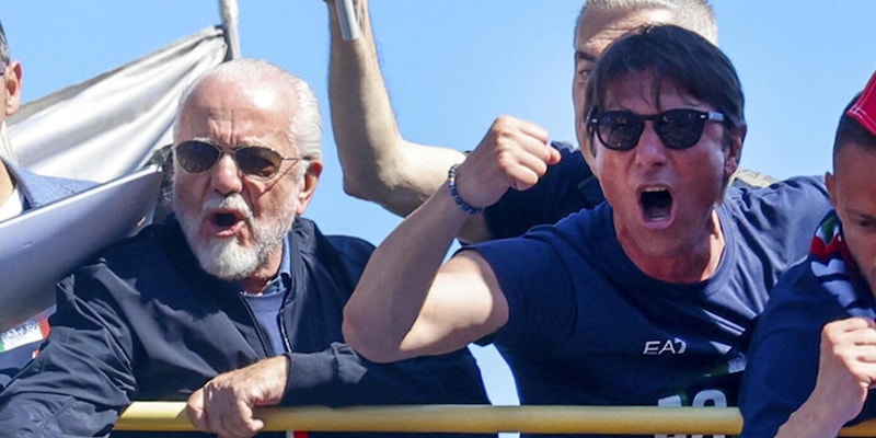 Conte ora può davvero può restare al Napoli: gli indizi che fanno sperare i tifosi 15 Conte ora può davvero può restare al Napoli: gli indizi che fanno sperare i tifosi