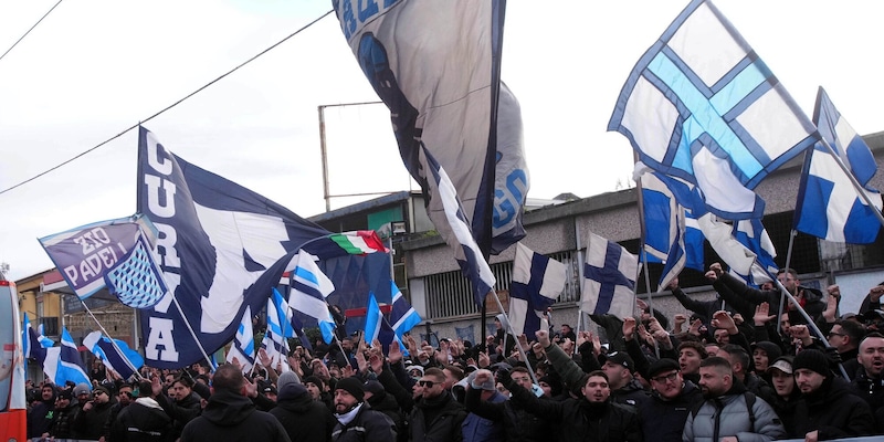 Napoli, mezzo milione di sogni: la città si prepara all'evento dell'anno 14 Napoli, mezzo milione di sogni: la città si prepara all'evento dell'anno