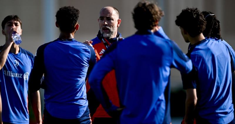 “Juve più serena con Tudor. Motta, quanta confusione. Il prossimo allenatore…” 15 “Juve più serena con Tudor. Motta, quanta confusione. Il prossimo allenatore…”
