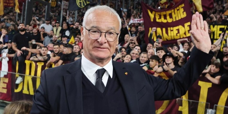 Ranieri, tutti in piedi romanisti e non, per un vuoto che nessuno riempirà 15 Ranieri, tutti in piedi romanisti e non, per un vuoto che nessuno riempirà