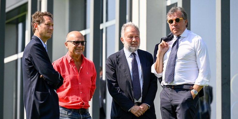 Juve, Elkann disegna un altro futuro: anche Giuntoli sotto esame 1 Juve, Elkann disegna un altro futuro: anche Giuntoli sotto esame