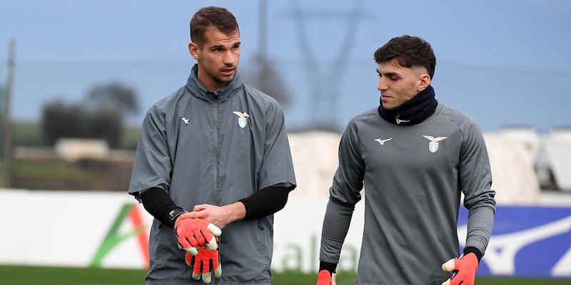 Lazio tra Mandas e Provedel: la gestione futura dei portieri è rinviata ai prossimi mesi 16 Lazio tra Mandas e Provedel: la gestione futura dei portieri è rinviata ai prossimi mesi