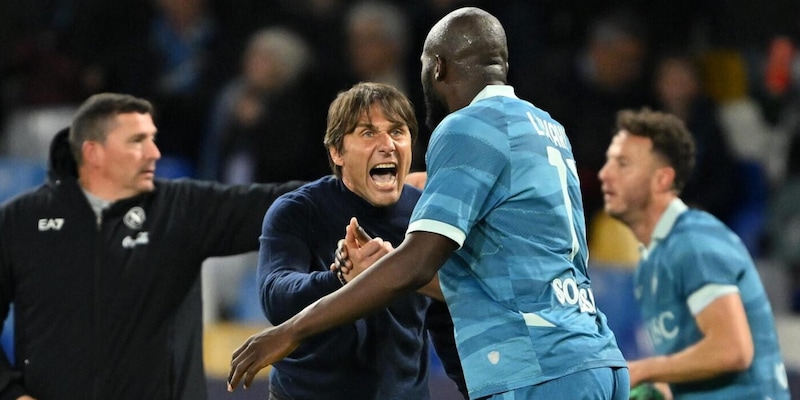 Napoli, lo show di Conte made in sud 16 Napoli, lo show di Conte made in sud