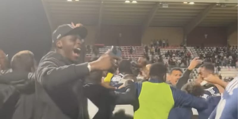 Il Paris FC torna in Ligue 1 dopo 46 anni: con il Psg sarà il derby più vicino d’Europa 16 Il Paris FC torna in Ligue 1 dopo 46 anni: con il Psg sarà il derby più vicino d’Europa