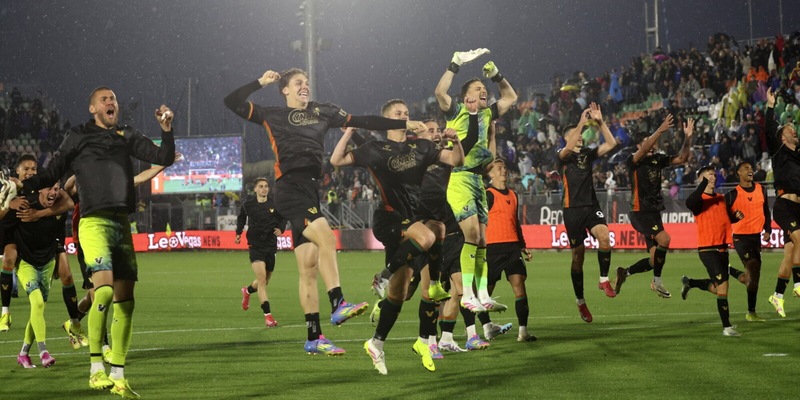Serie A, sale l’acqua del Venezia: ora nessuno è al sicuro 14 Serie A, sale l’acqua del Venezia: ora nessuno è al sicuro