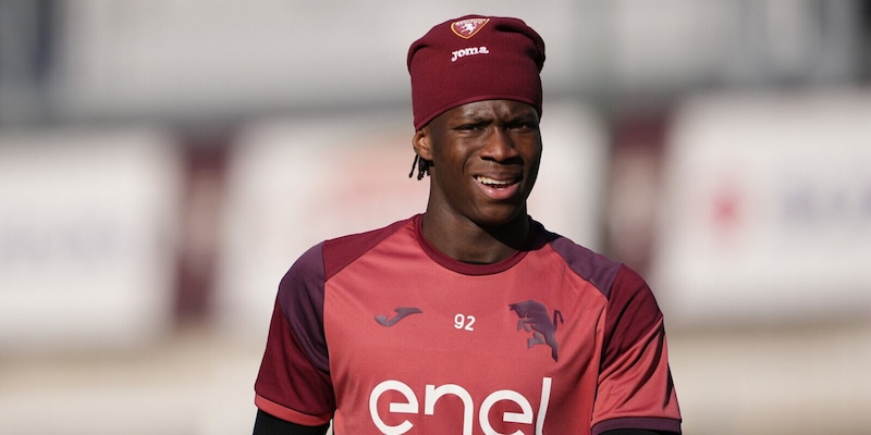 Si rivede Njie: sorpresa Toro, a Lecce non ci si può accontentare 12 Si rivede Njie: sorpresa Toro, a Lecce non ci si può accontentare