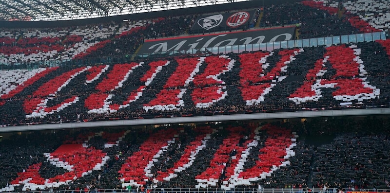 Milan, la Curva Sud annuncia una grande contestazione per l'ultima di campionato 14 Milan, la Curva Sud annuncia una grande contestazione per l'ultima di campionato