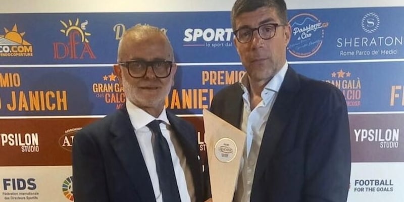<strong>ADICOSP: premio a Giannichedda</strong> 15 <strong>ADICOSP: premio a Giannichedda</strong>