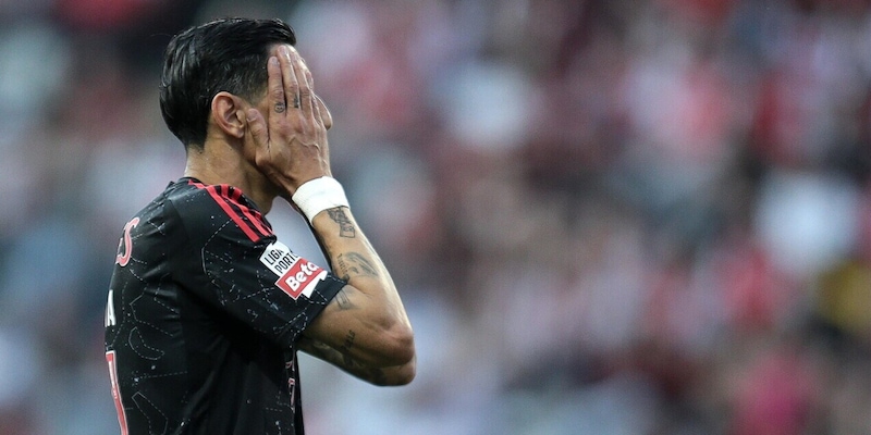 Di Maria, fine della storia con il Benfica: "Fa molto male. Non volevamo..." 16 Di Maria, fine della storia con il Benfica: "Fa molto male. Non volevamo..."